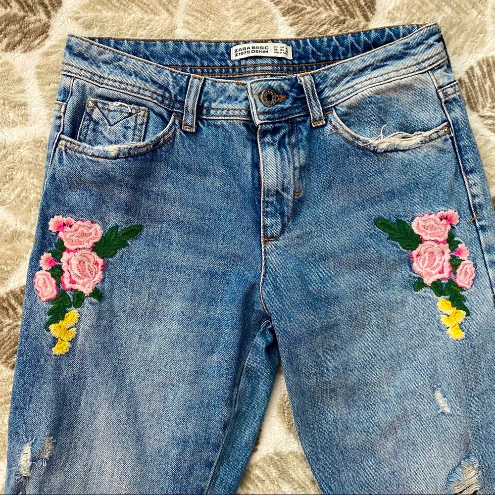 ZARA Basic 1975 Floral Embroidered Denim Jeans - Picture 5 of 10
